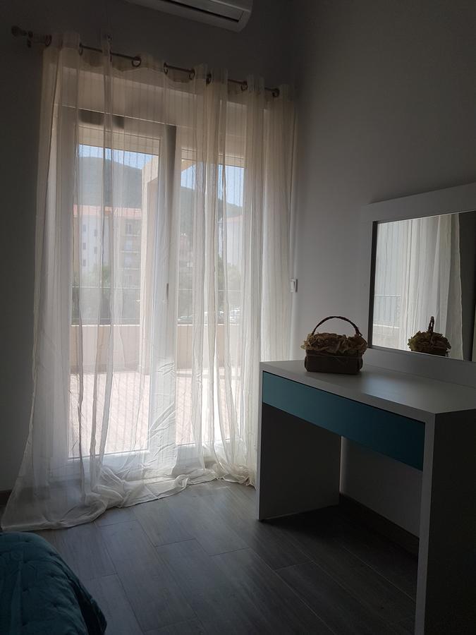 Apartments And Rooms Lijesevic Budva Ngoại thất bức ảnh