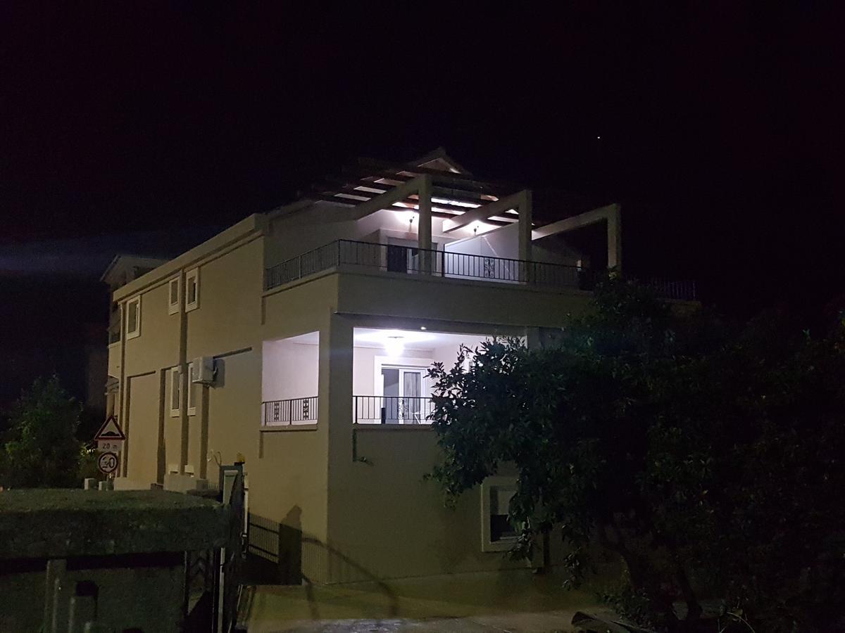 Apartments And Rooms Lijesevic Budva Ngoại thất bức ảnh