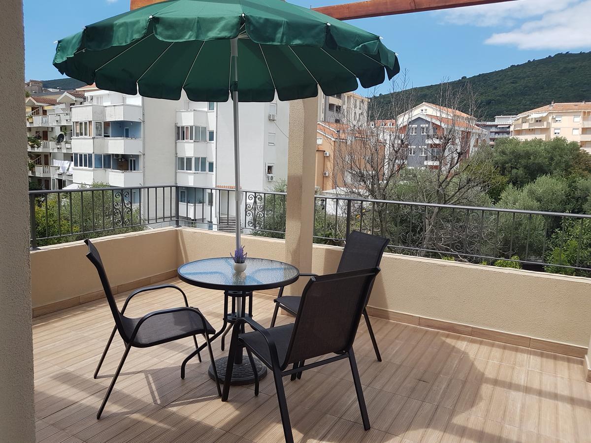 Apartments And Rooms Lijesevic Budva Ngoại thất bức ảnh